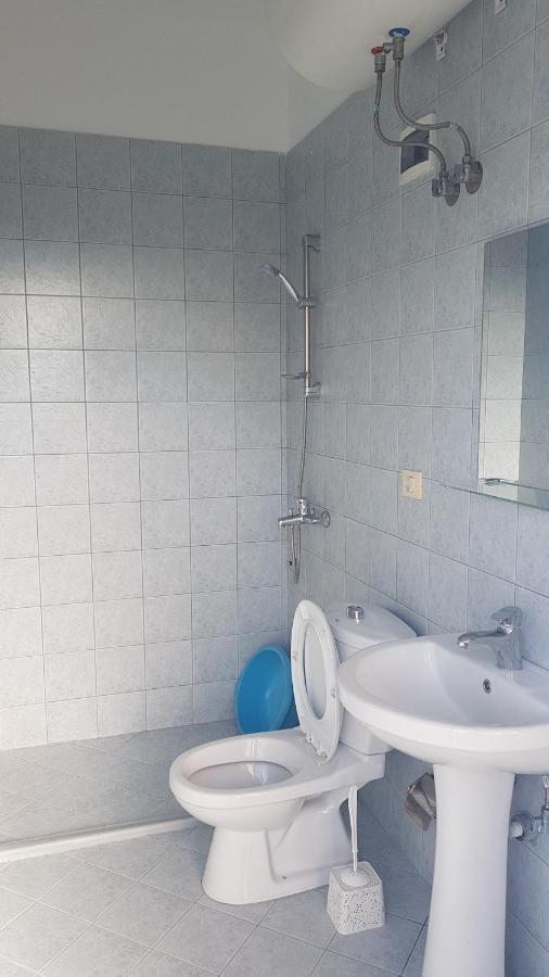 Aralis Rooms Saranda Kültér fotó