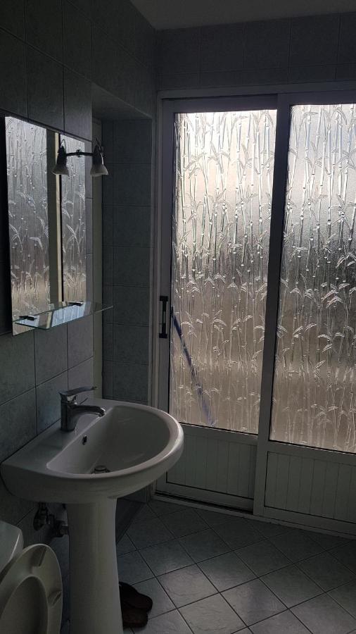 Aralis Rooms Saranda Kültér fotó